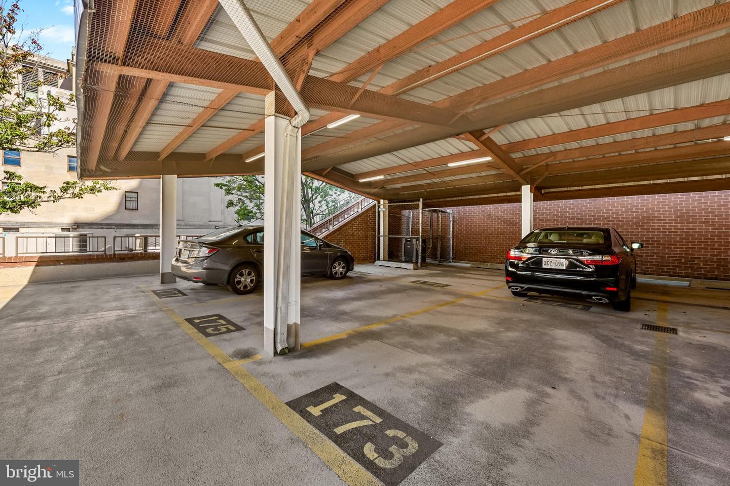 3704 N Charles Street N #406 photo 48