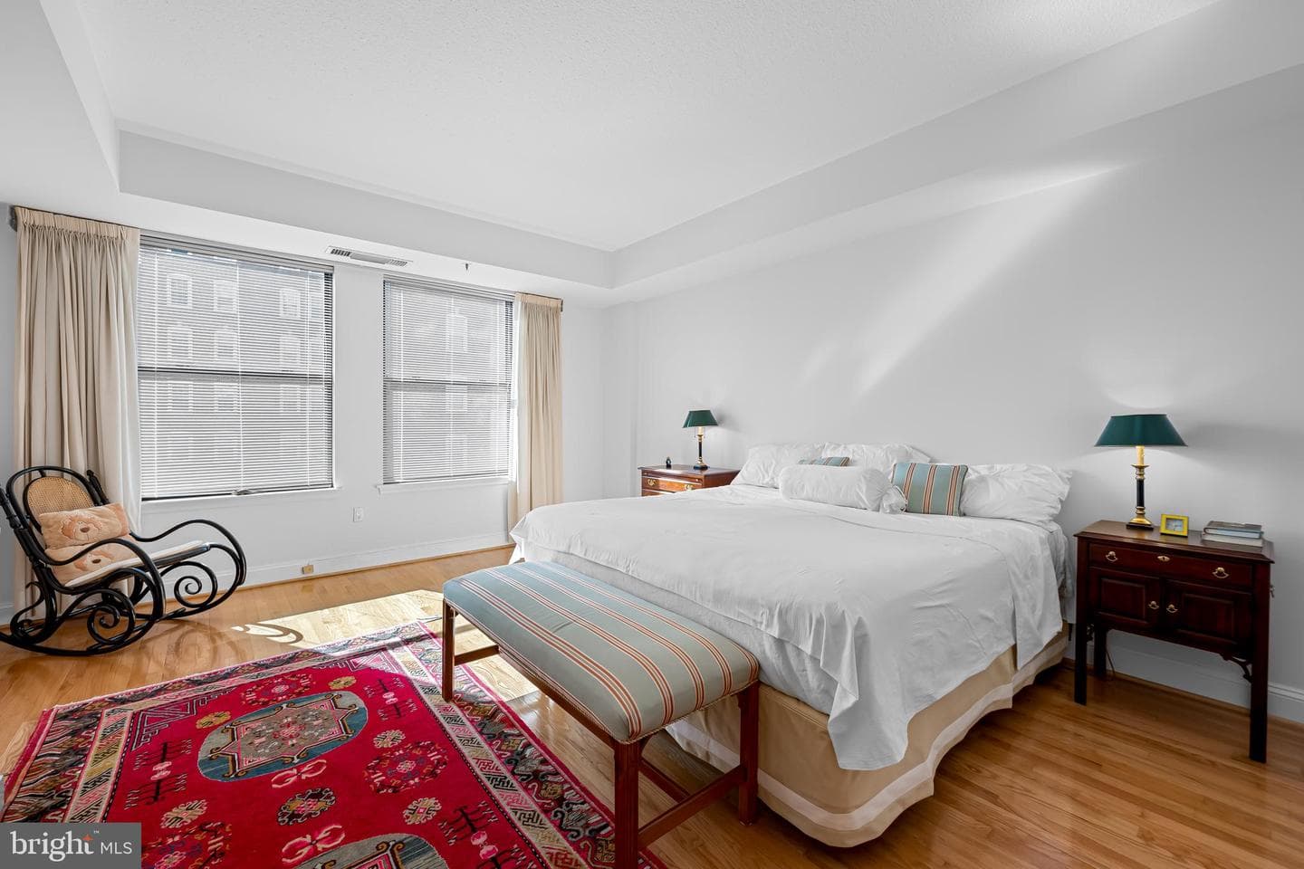 3704 N Charles Street N #406 photo 9