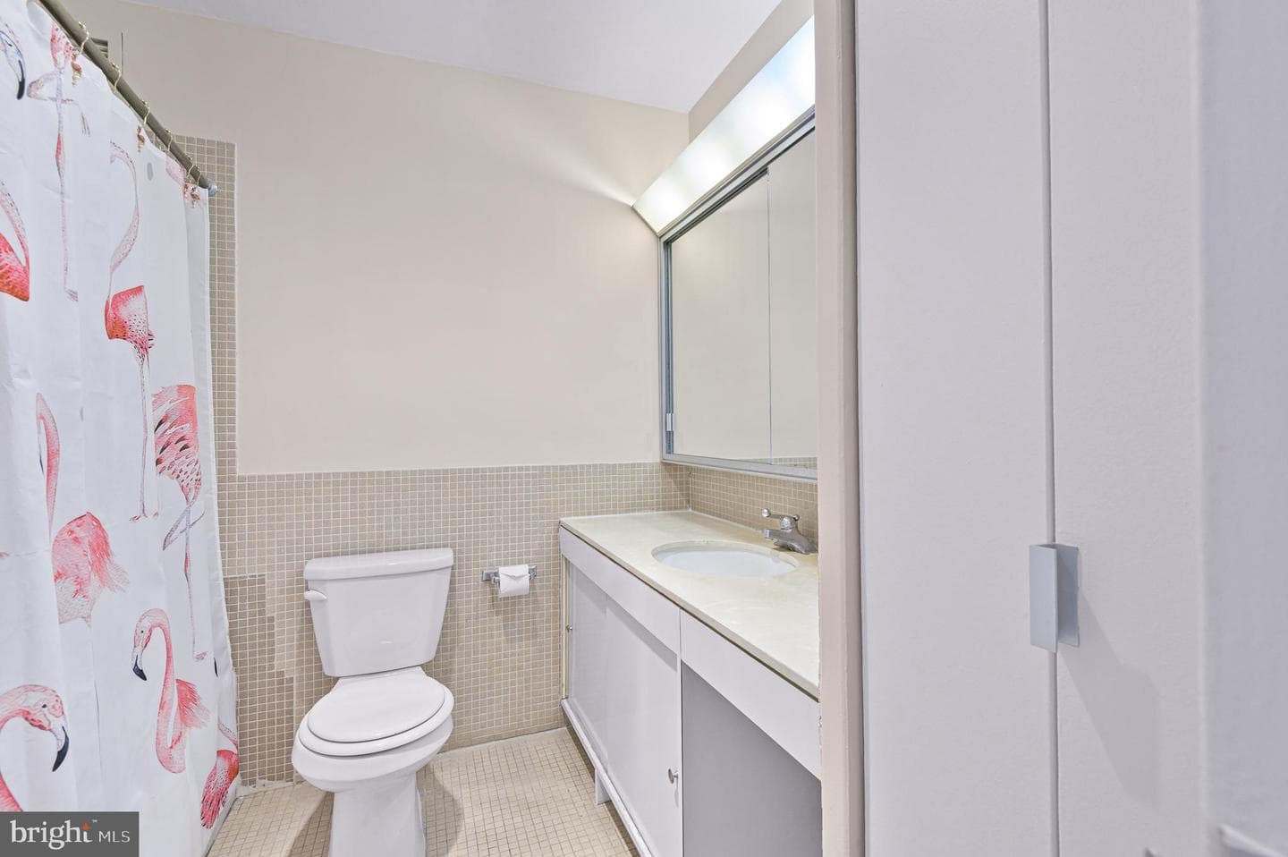 4000 N Charles Street #403 photo 23