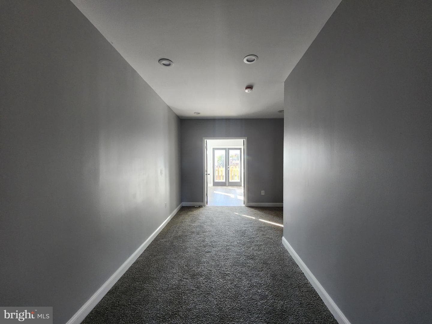1008 N Eden Street photo 16