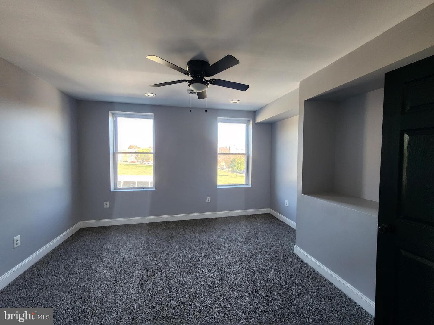 1008 N Eden Street photo 8