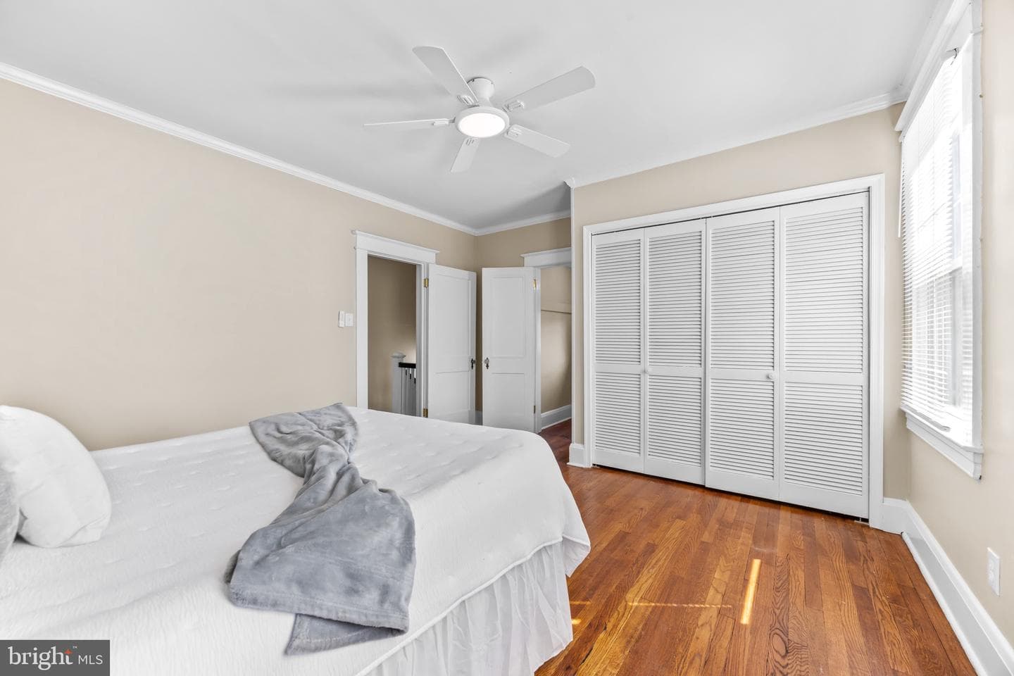 3220 Montebello Terrace photo 26