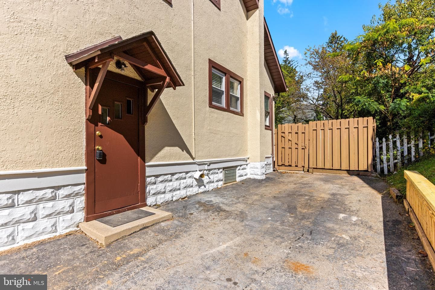 3220 Montebello Terrace photo 47