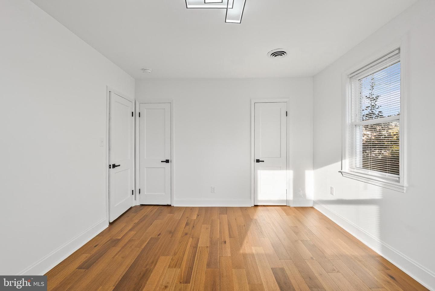 5814 Falkirk Road photo 11