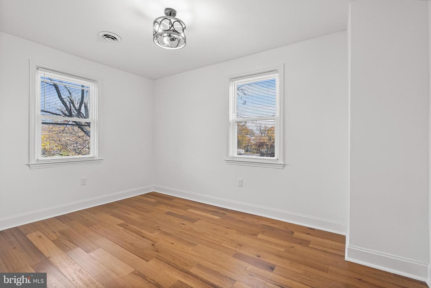 5814 Falkirk Road photo 16