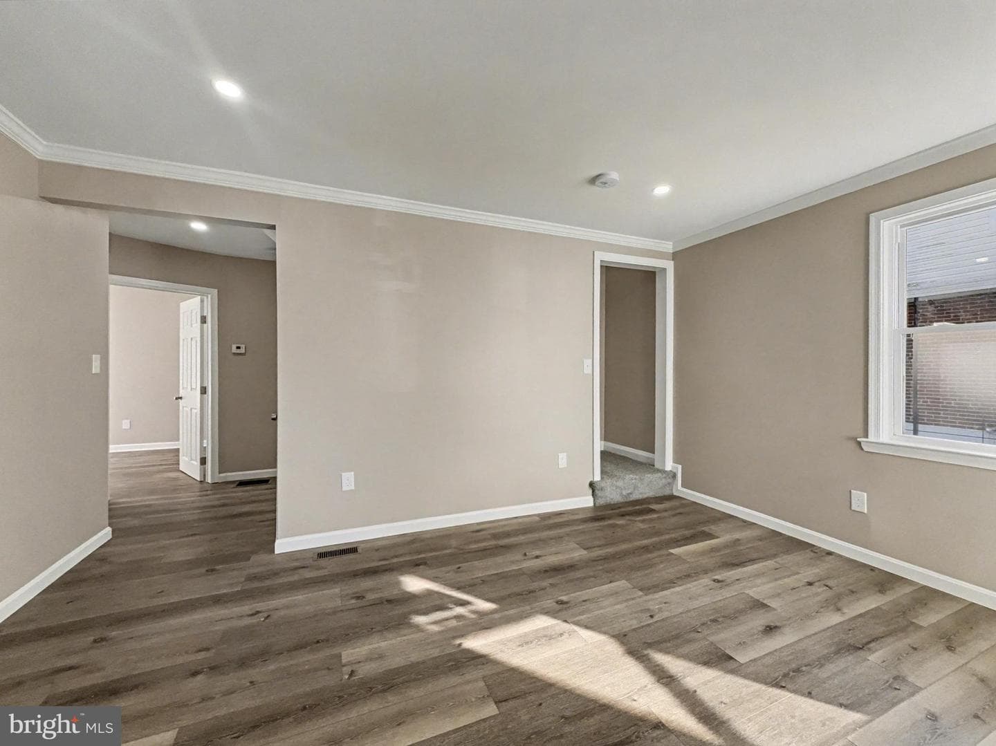 4917 Gilray Drive photo 3