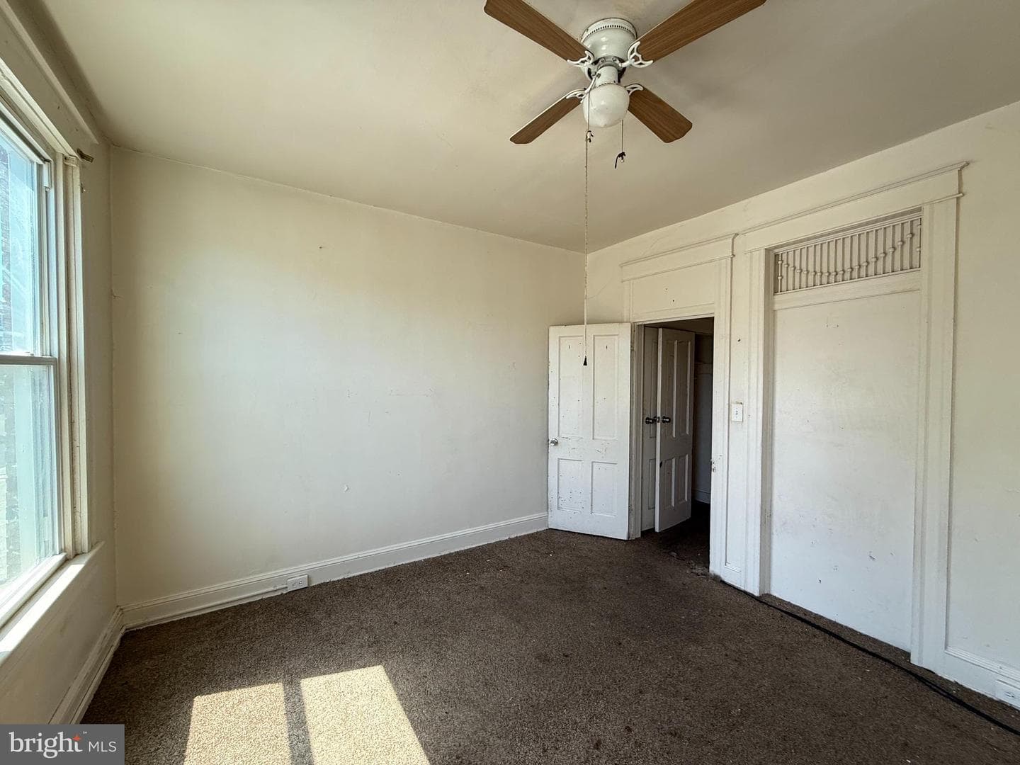 2706 Winchester Street photo 5
