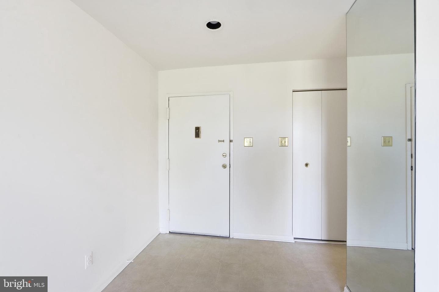 6317 Park Heights Avenue #404 photo 2