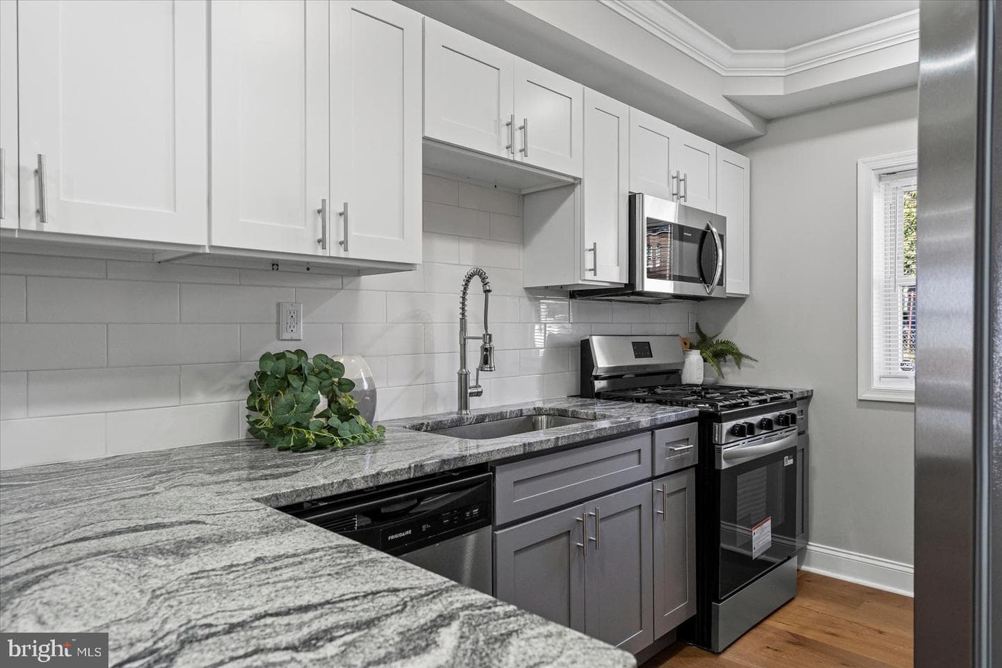 3814 Flowerton Road photo 9