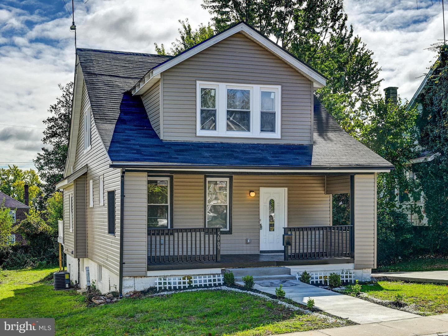 5009 Walther Avenue photo 3
