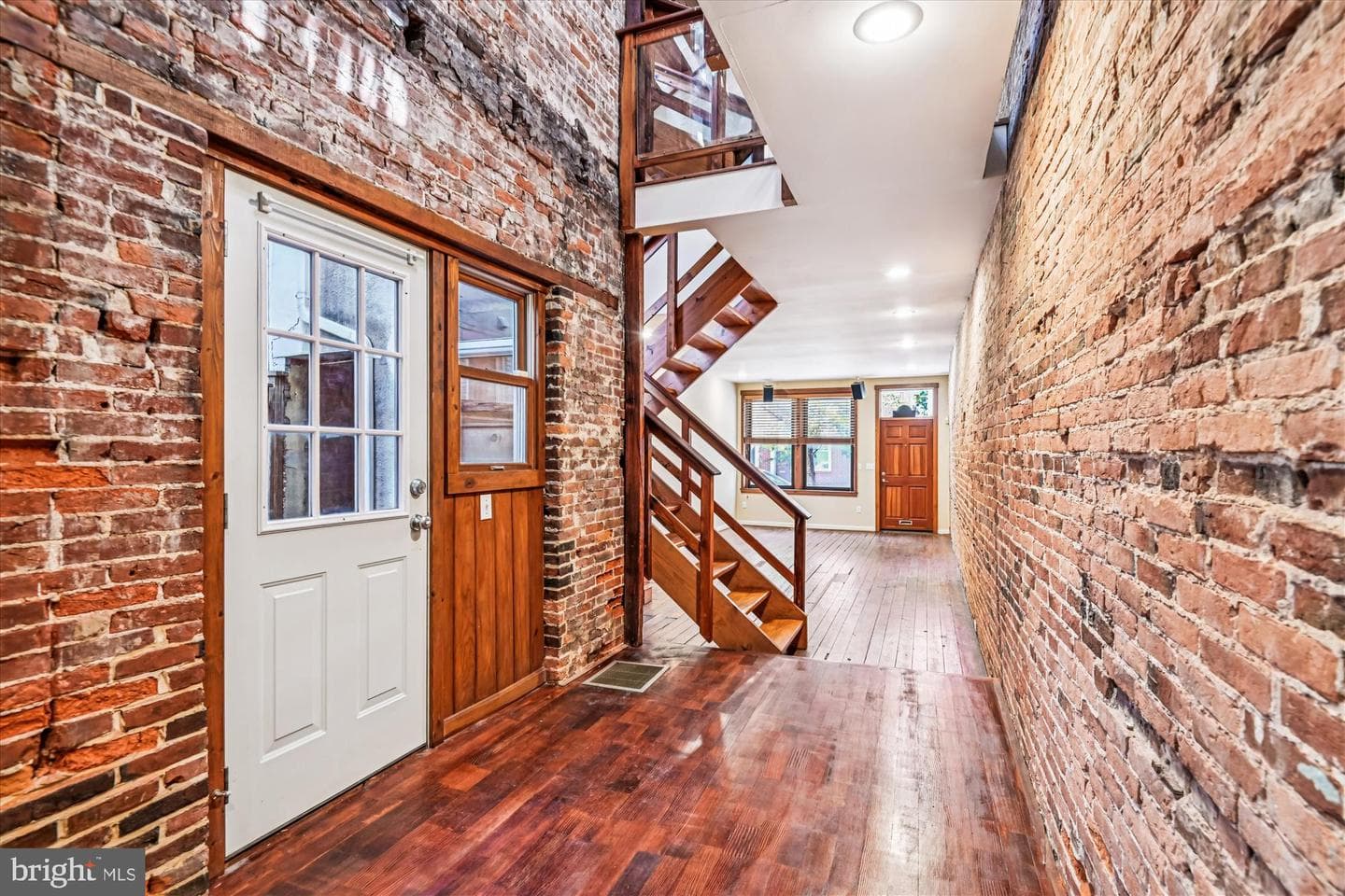 1293 William Street photo 10