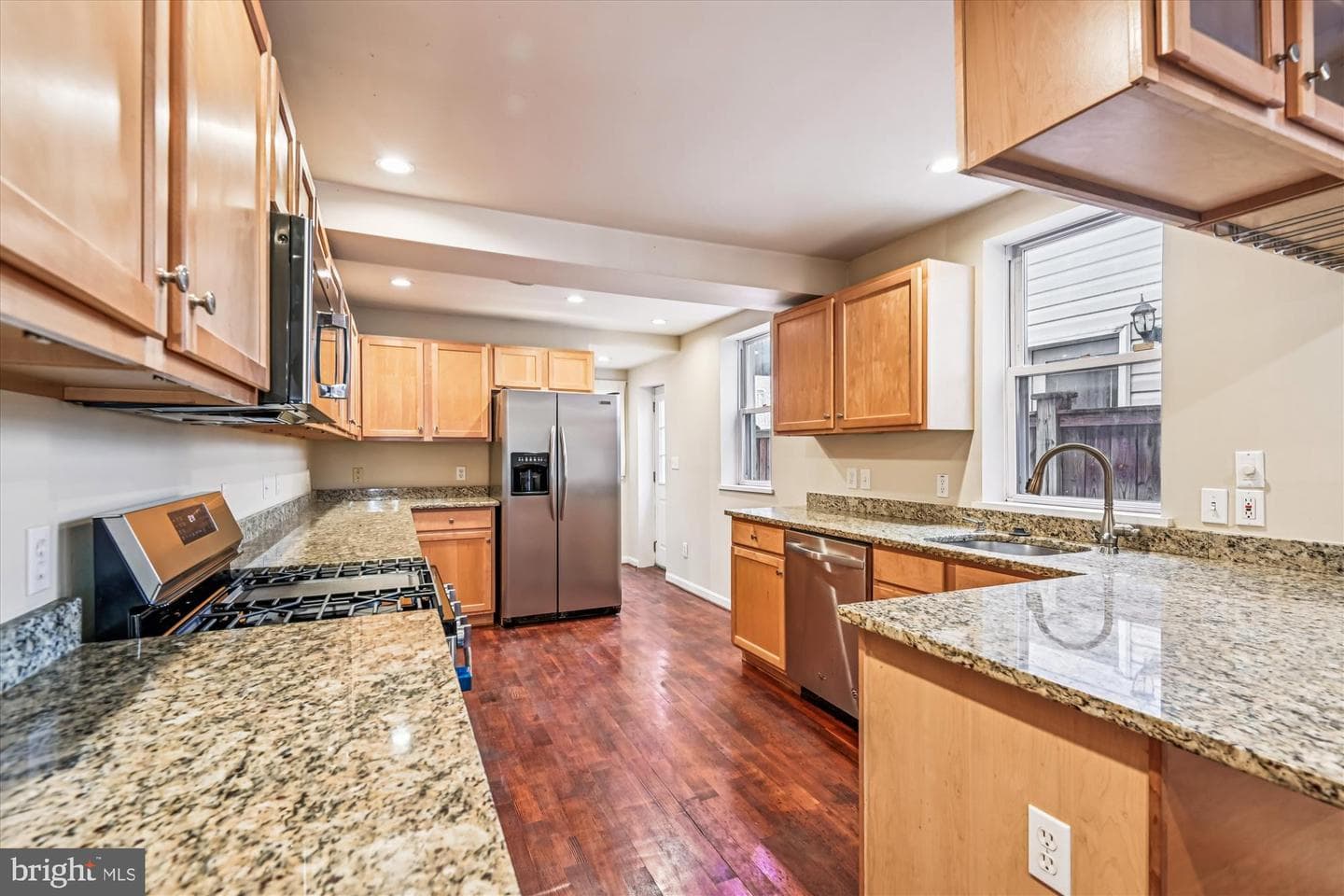 1293 William Street photo 12
