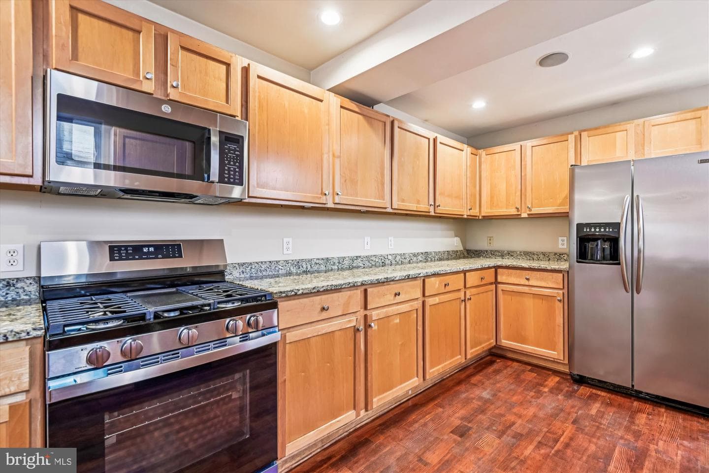 1293 William Street photo 13
