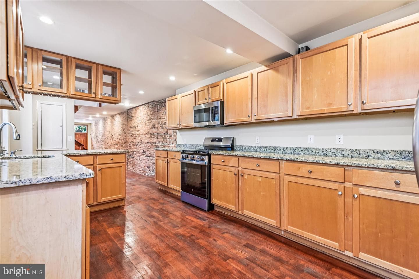 1293 William Street photo 14