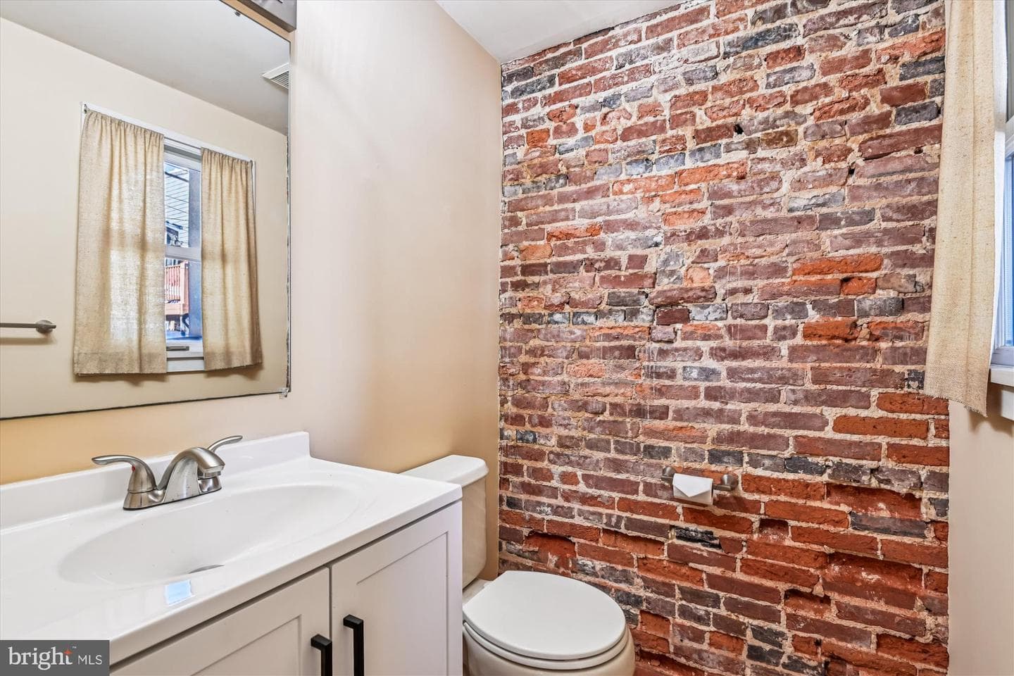 1293 William Street photo 17