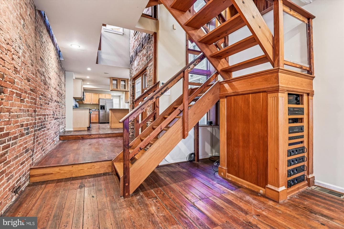 1293 William Street photo 18
