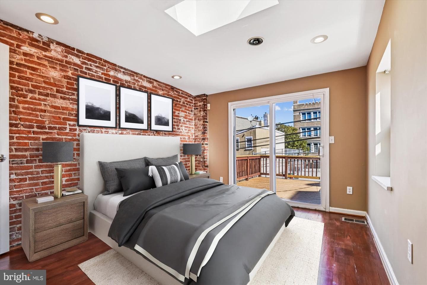 1293 William Street photo 20