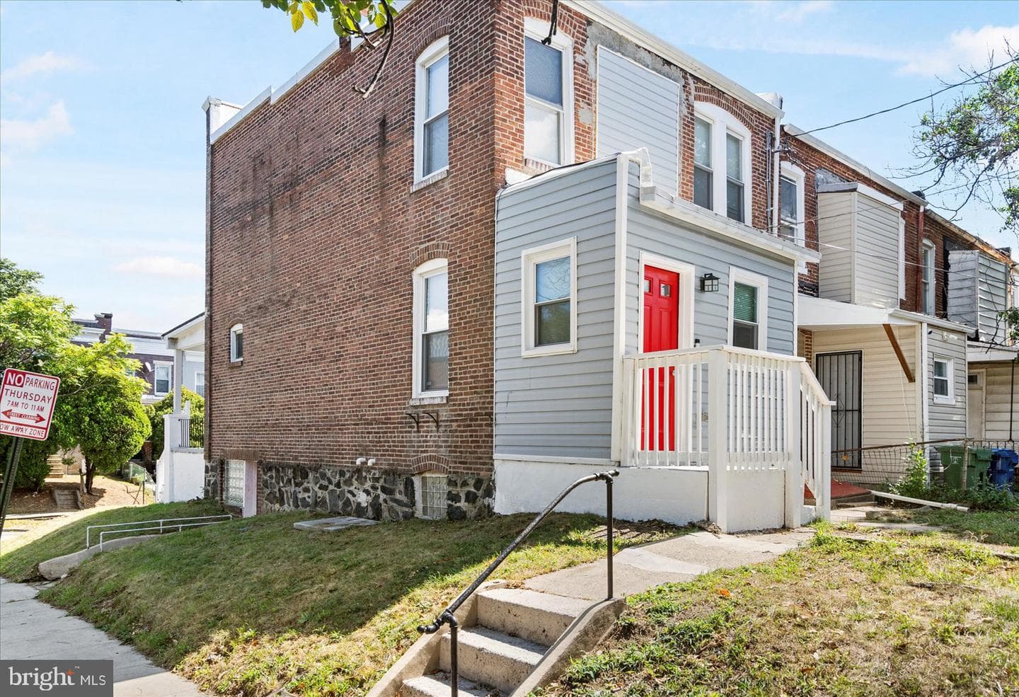 626 N Edgewood Street photo 43