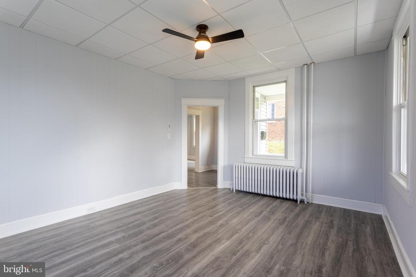 5006 Anthony Avenue photo 10
