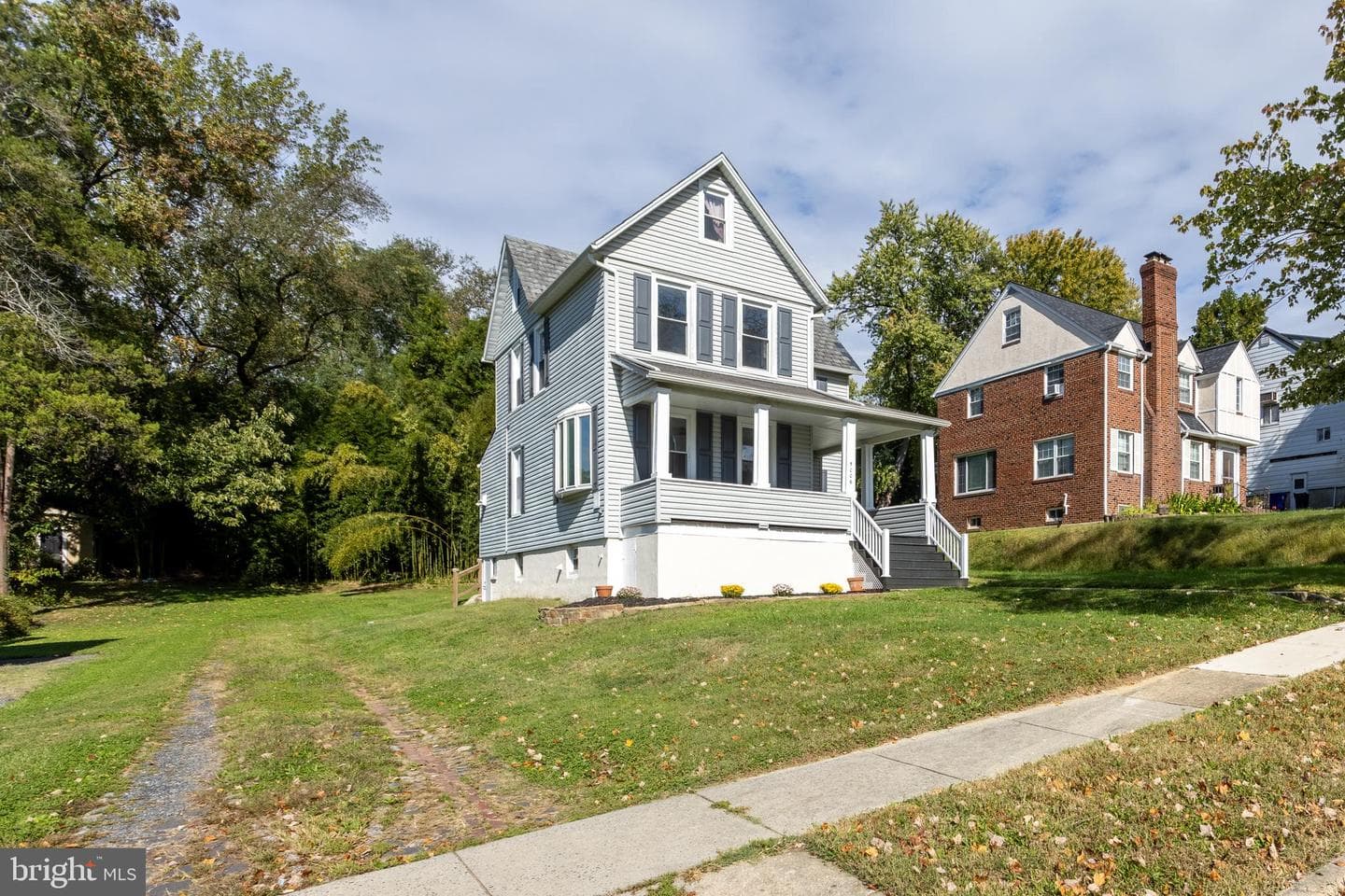5006 Anthony Avenue photo 2