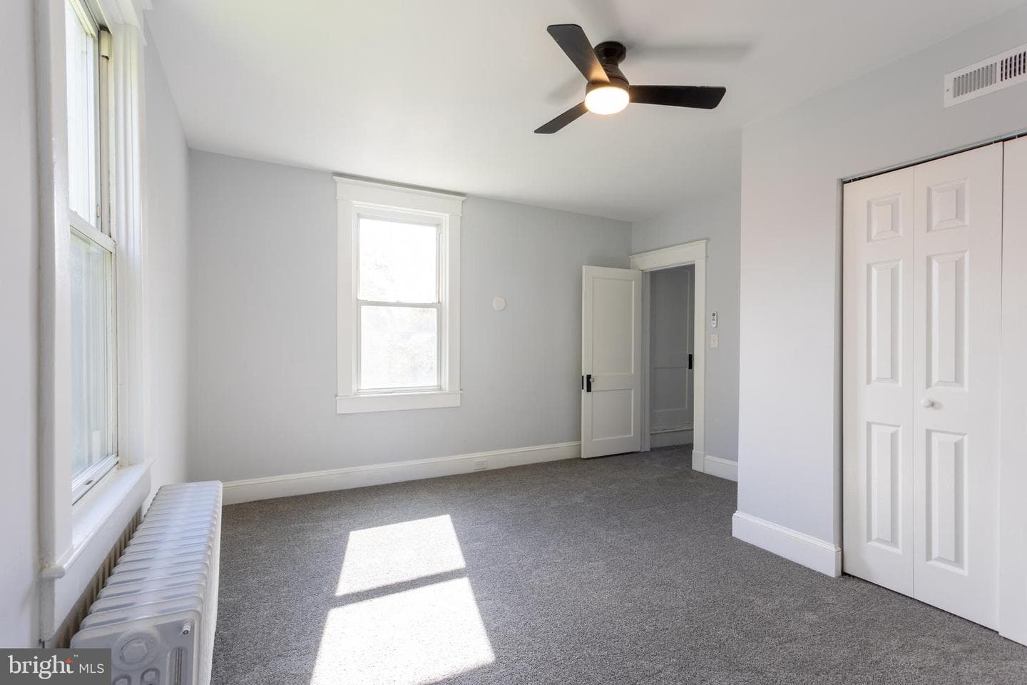 5006 Anthony Avenue photo 26