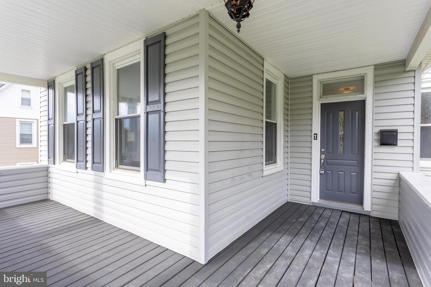 5006 Anthony Avenue photo 3