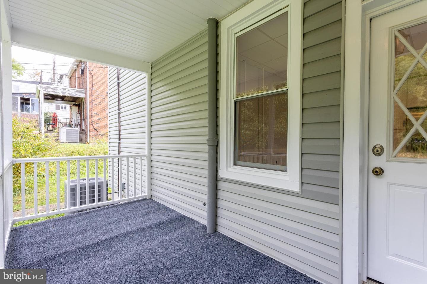 5006 Anthony Avenue photo 36