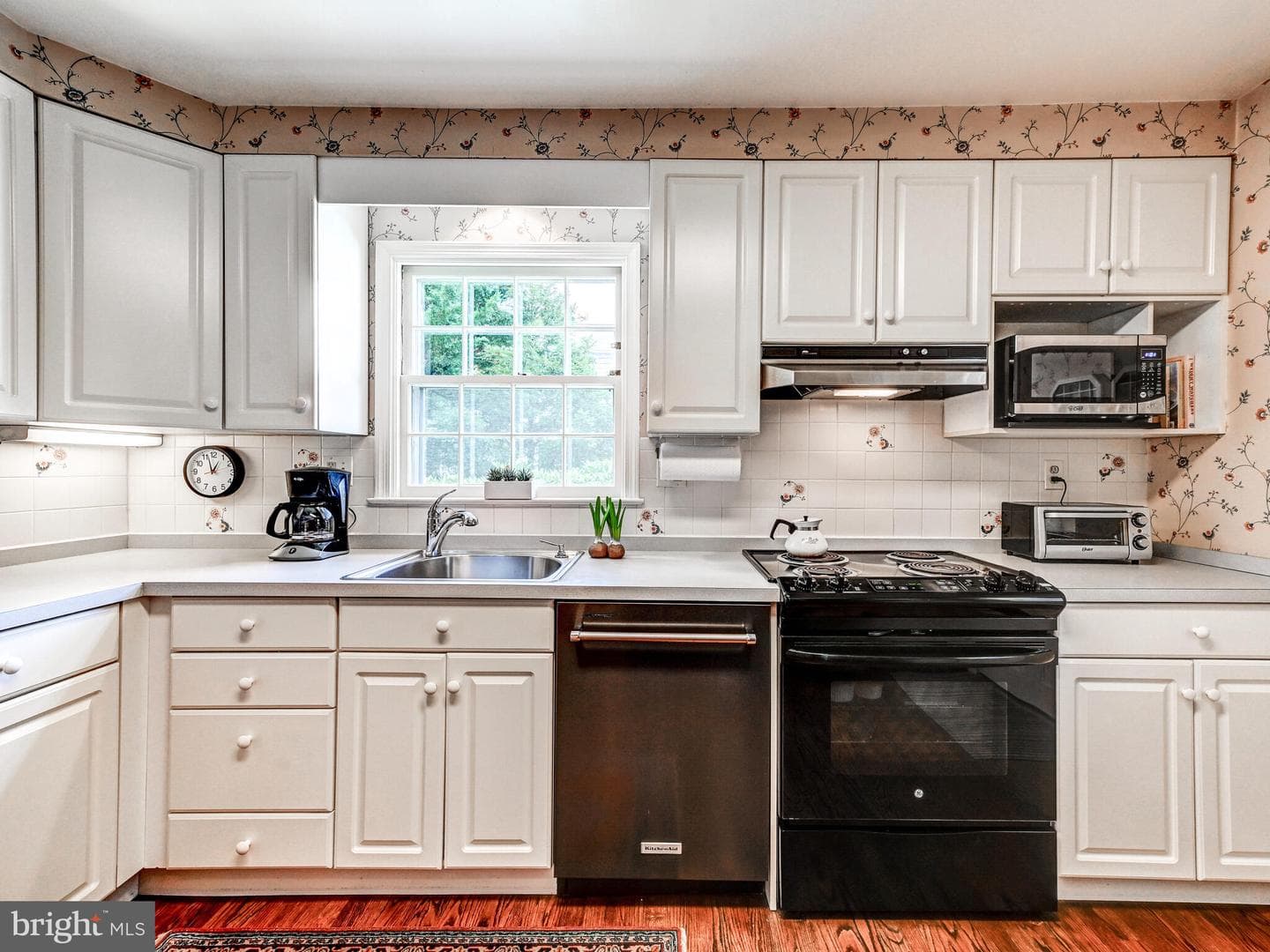 116 Castlewood Road photo 12
