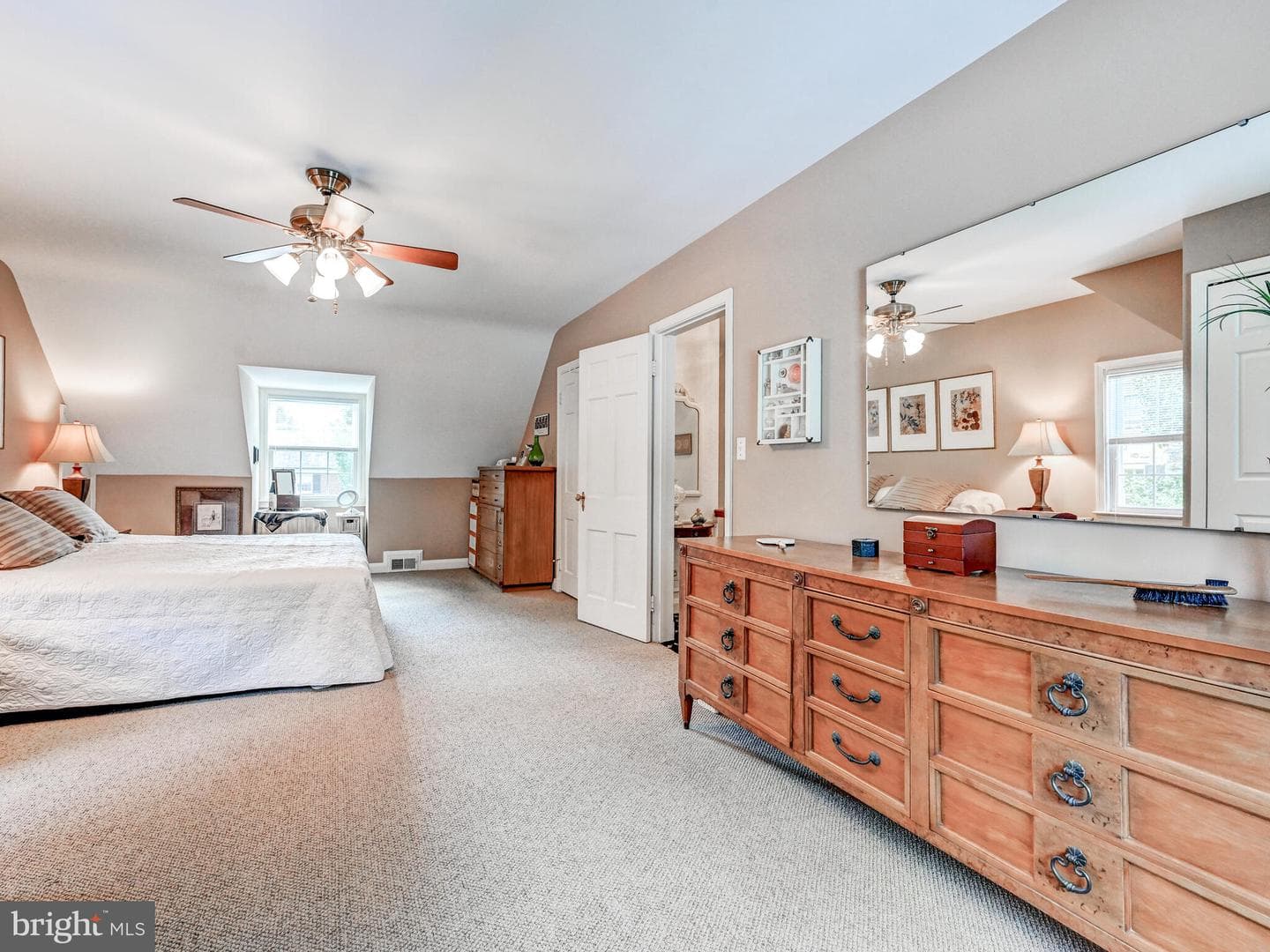116 Castlewood Road photo 26