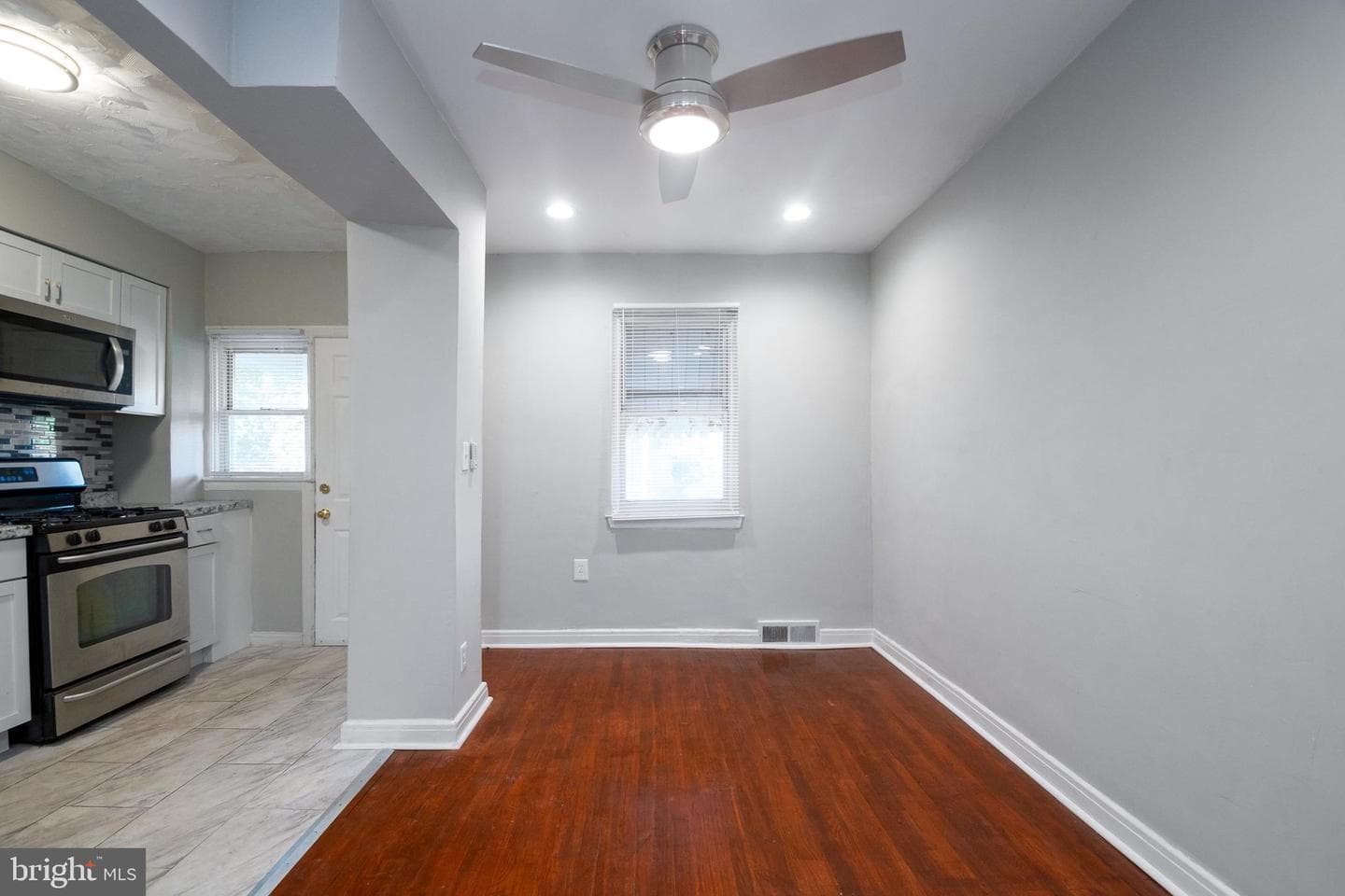48 Hillvale Road photo 8