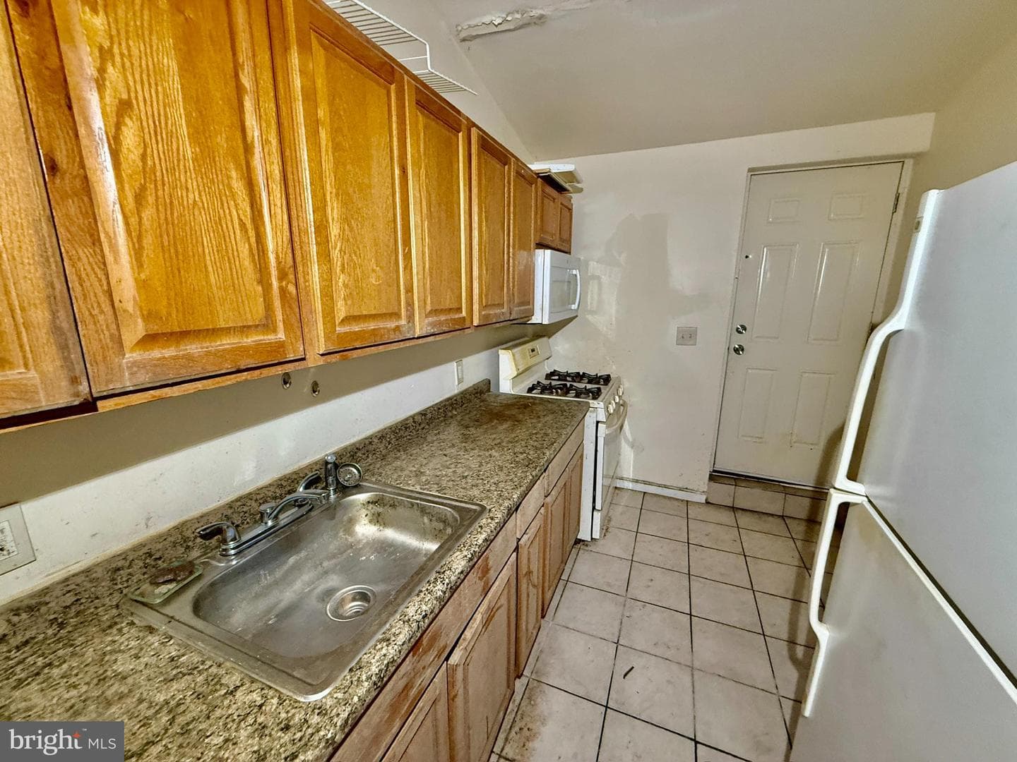 340 S Calhoun Street photo 5