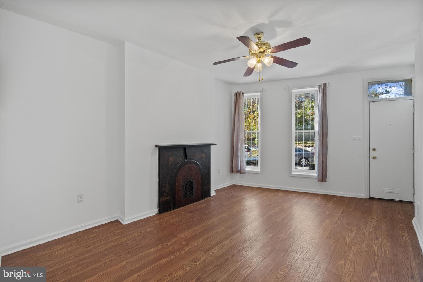 311 Fremont Avenue S photo 15