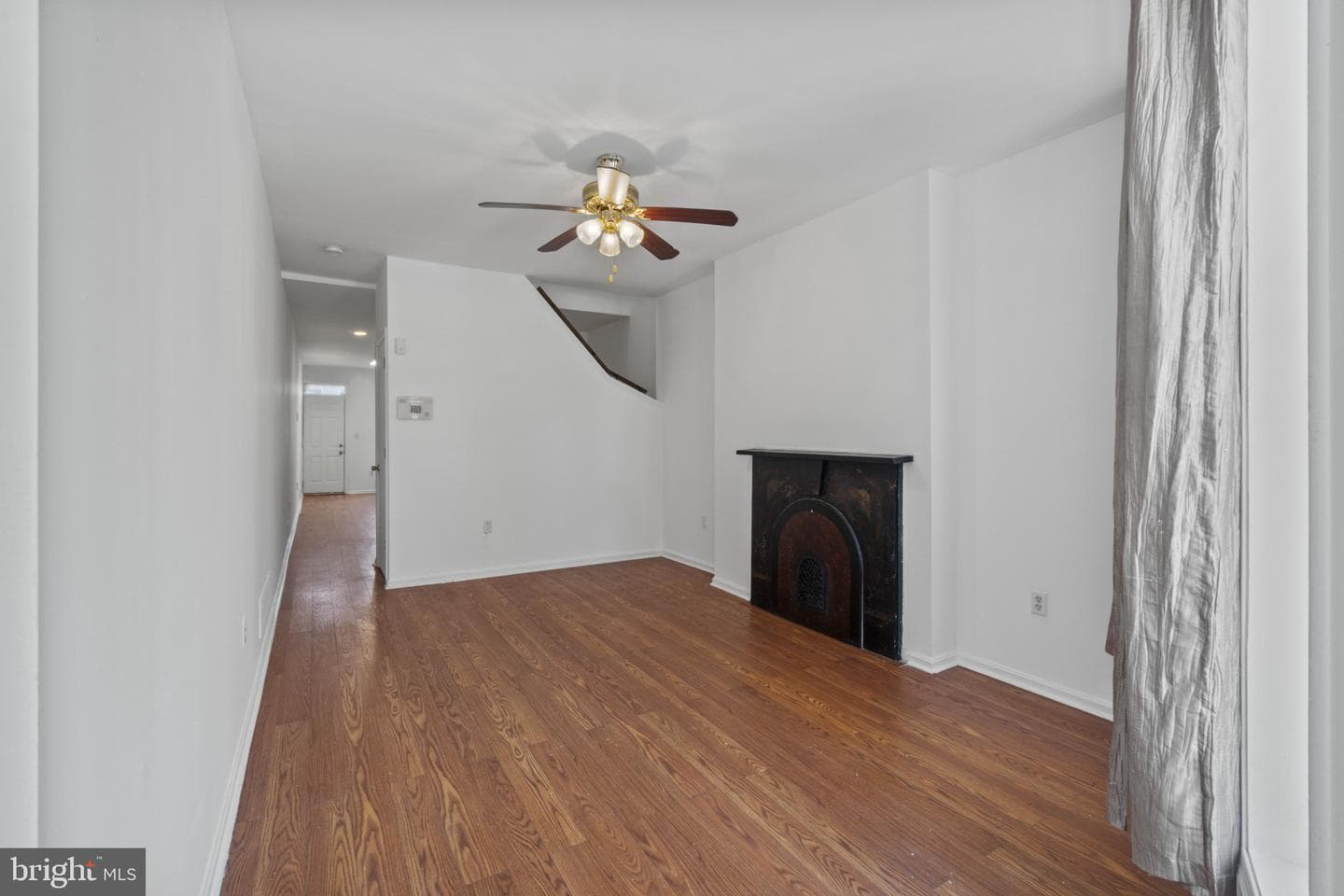 311 Fremont Avenue S photo 16