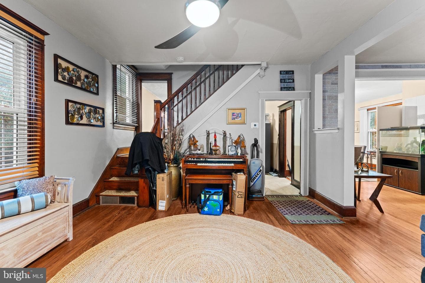 5703 Seymour Avenue photo 7