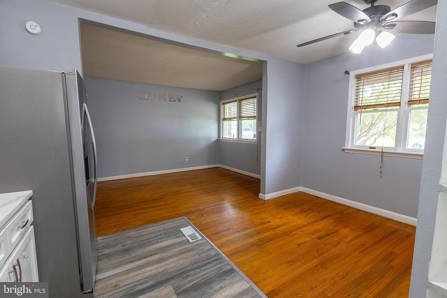 5904 Willet Avenue photo 12