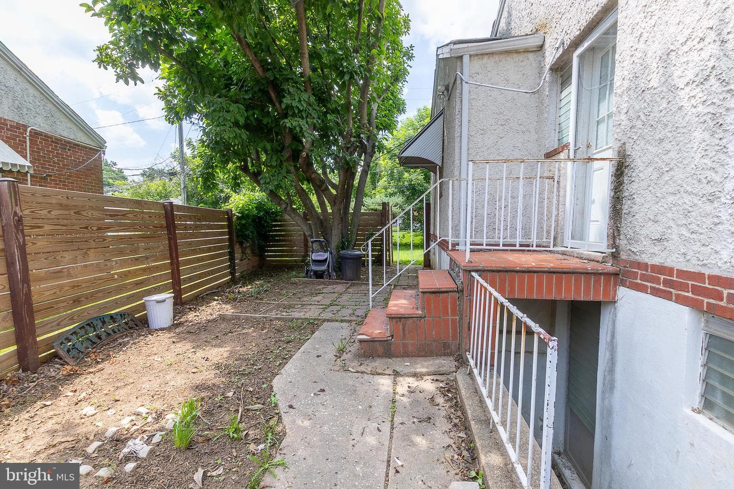 5904 Willet Avenue photo 34