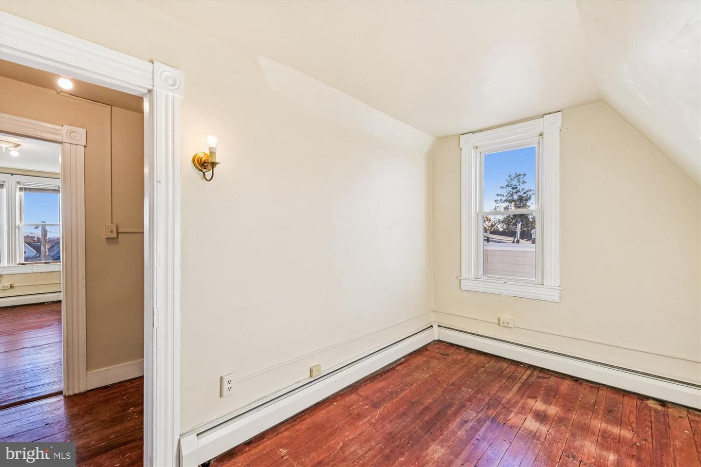 1000 W 38th Street photo 30