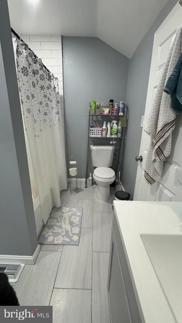 420 Maude Avenue photo 13