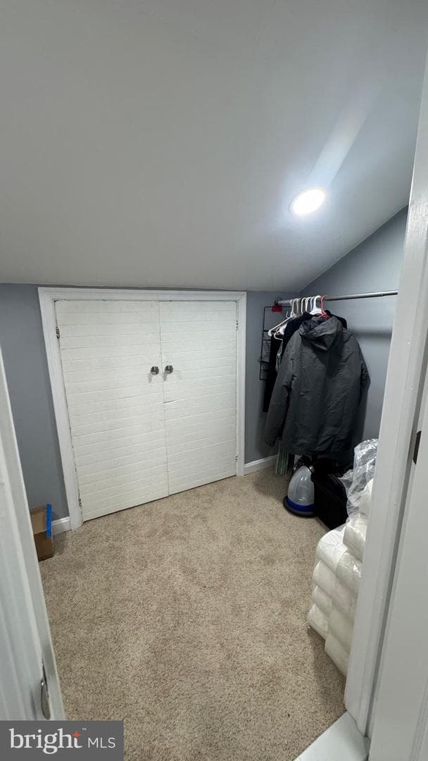 420 Maude Avenue photo 15