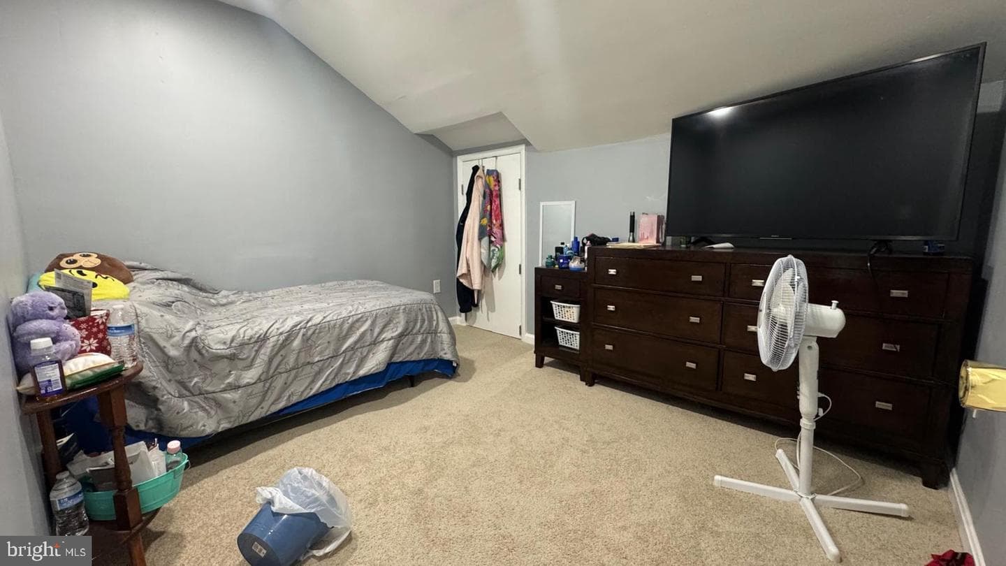 420 Maude Avenue photo 24