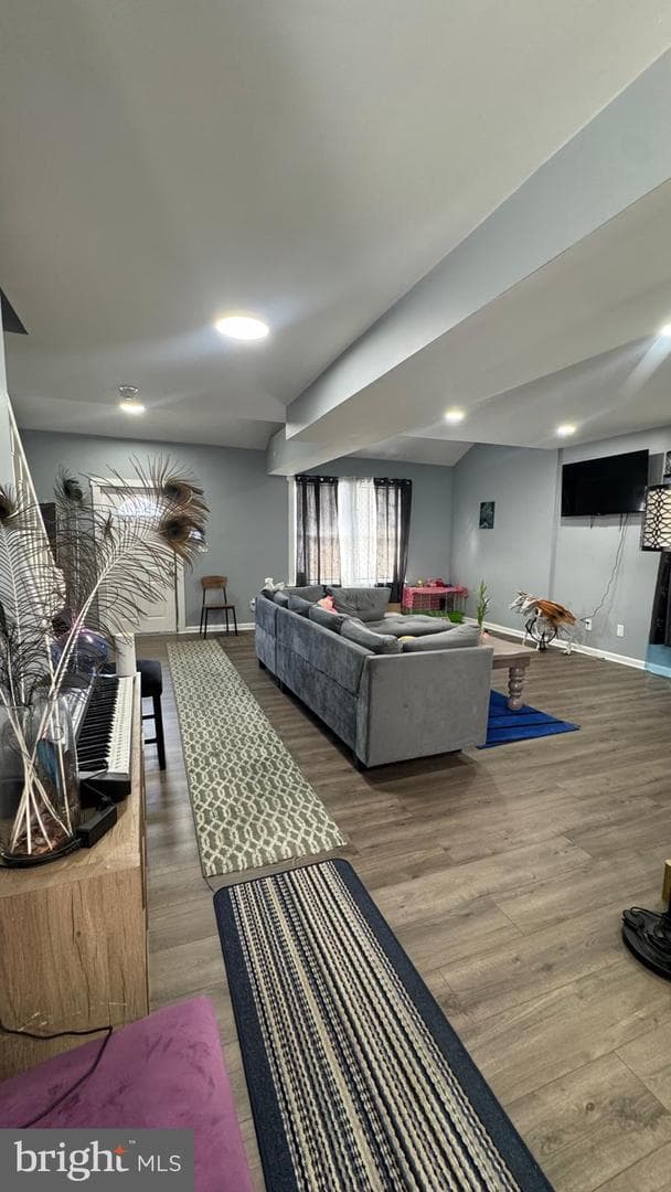 420 Maude Avenue photo 25