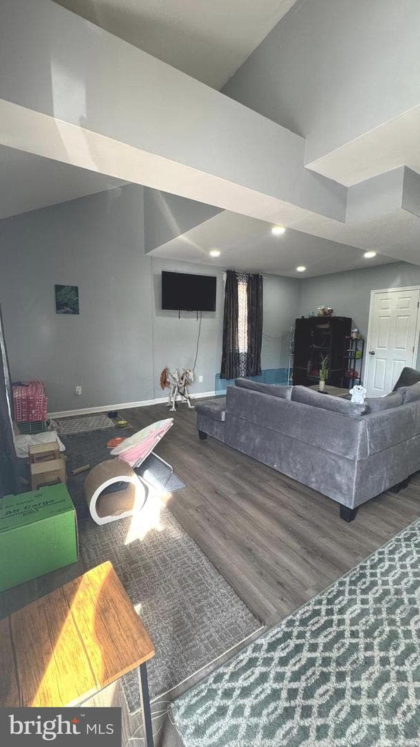 420 Maude Avenue photo 28