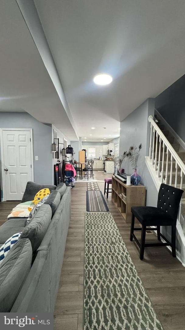 420 Maude Avenue photo 29