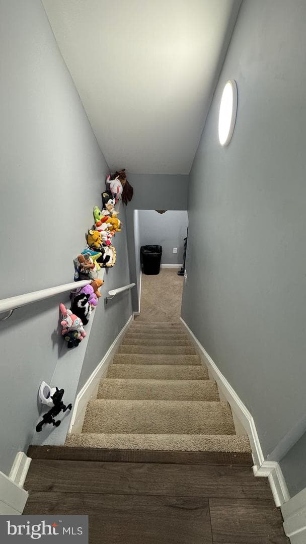 420 Maude Avenue photo 30