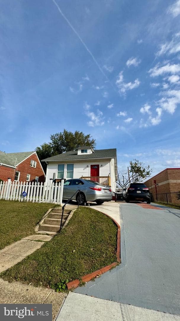 420 Maude Avenue photo 6