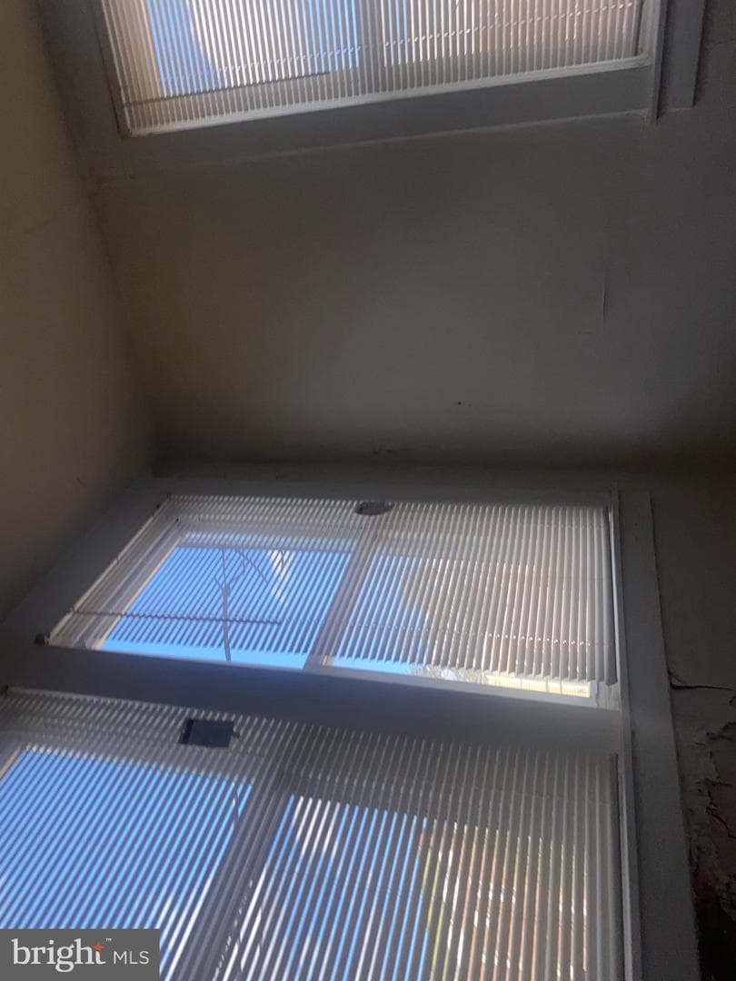 2600 Oswego Avenue photo 2