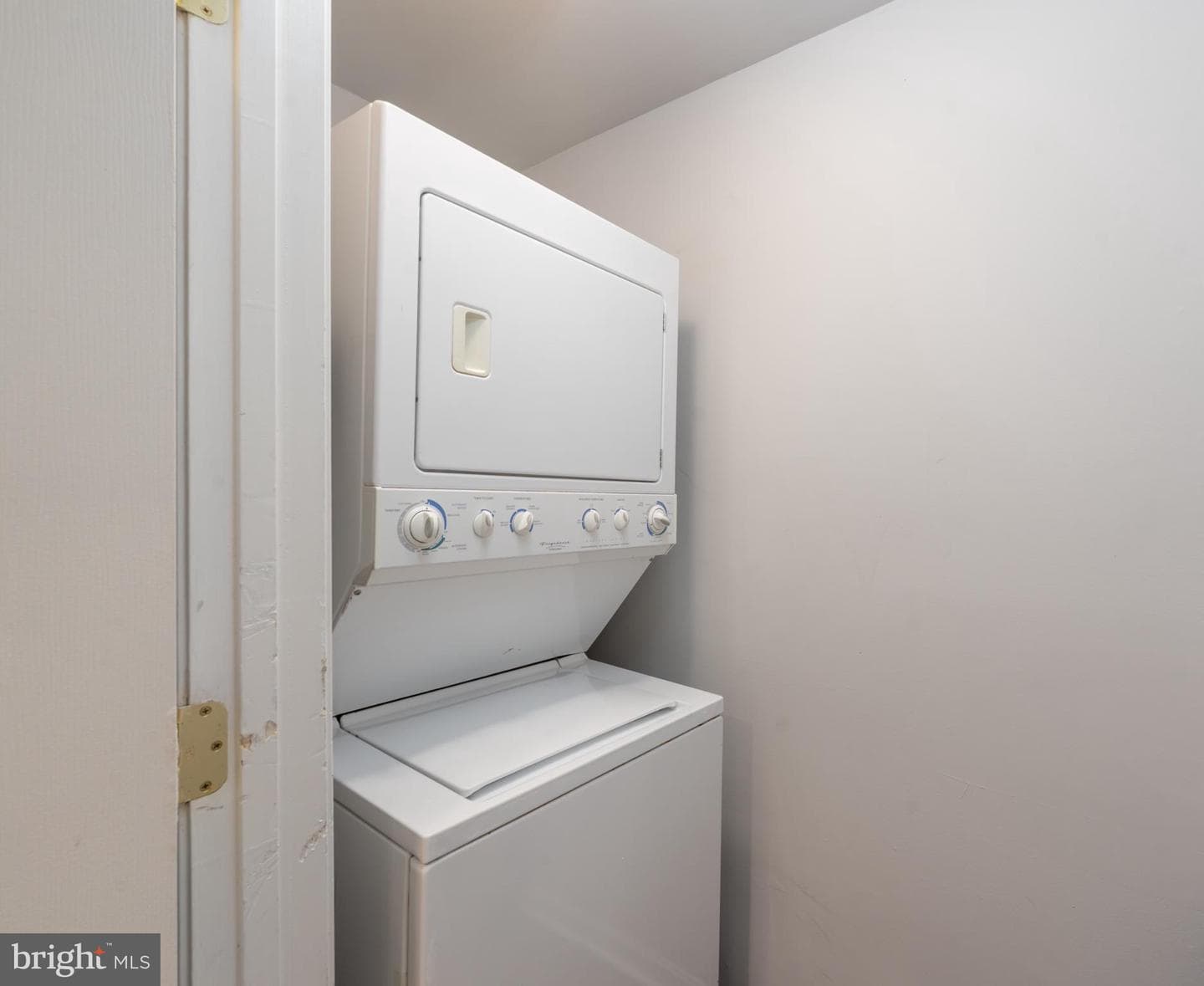 14 E Mount Vernon Place #unit 15 (B4) photo 18
