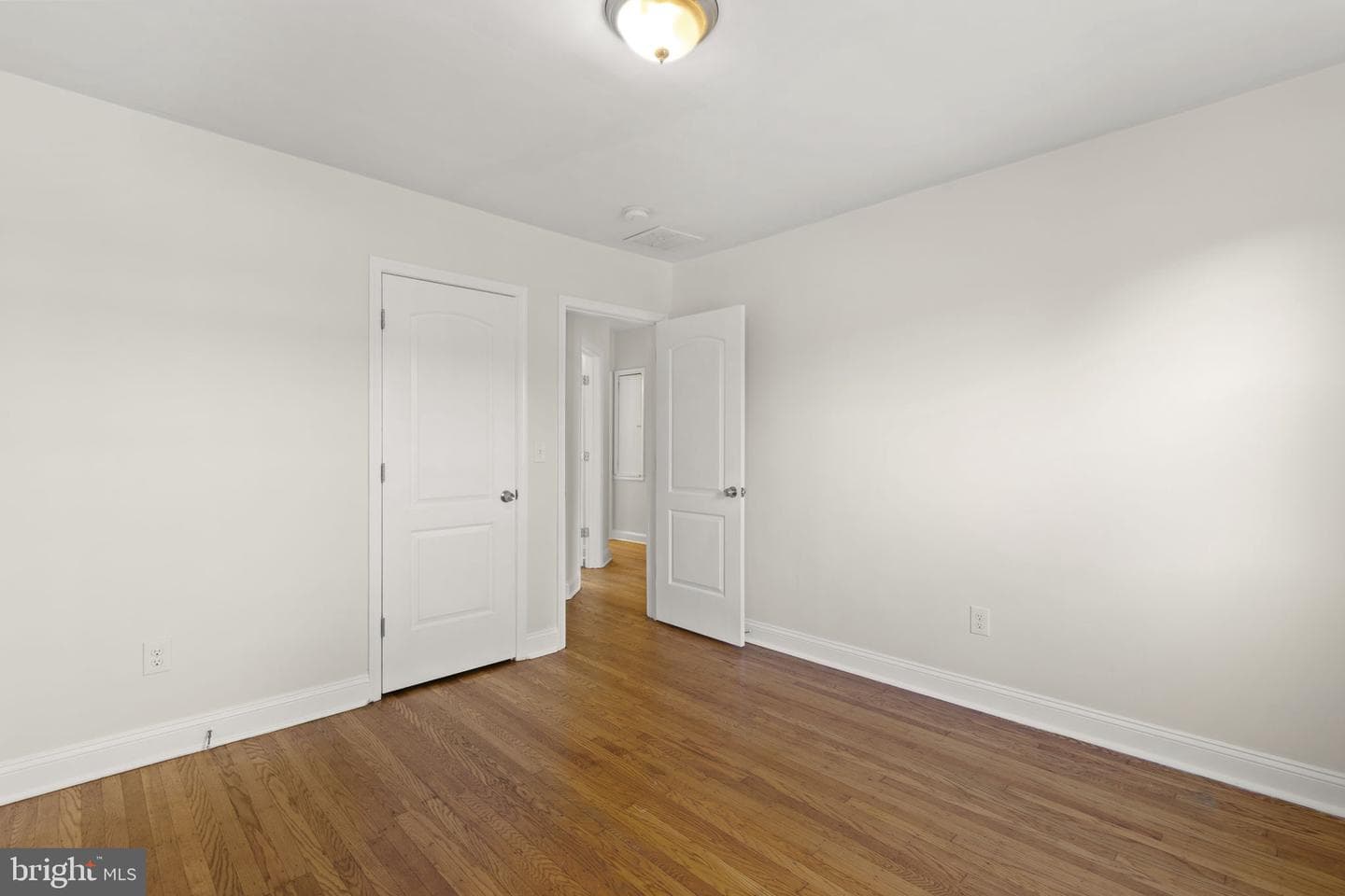 4348 Parkside Drive photo 15