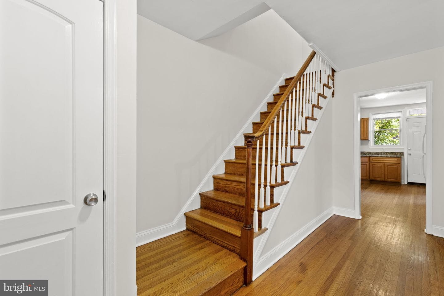 4348 Parkside Drive photo 4
