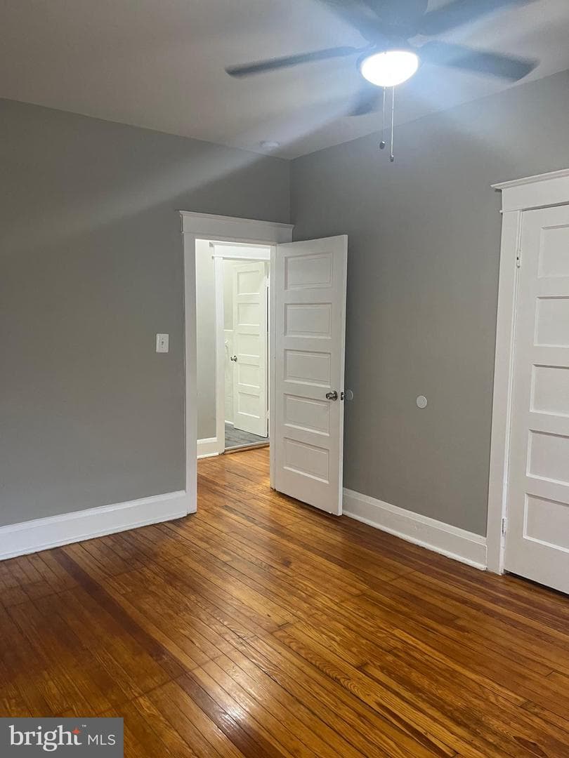 133 N Monastery Avenue photo 25